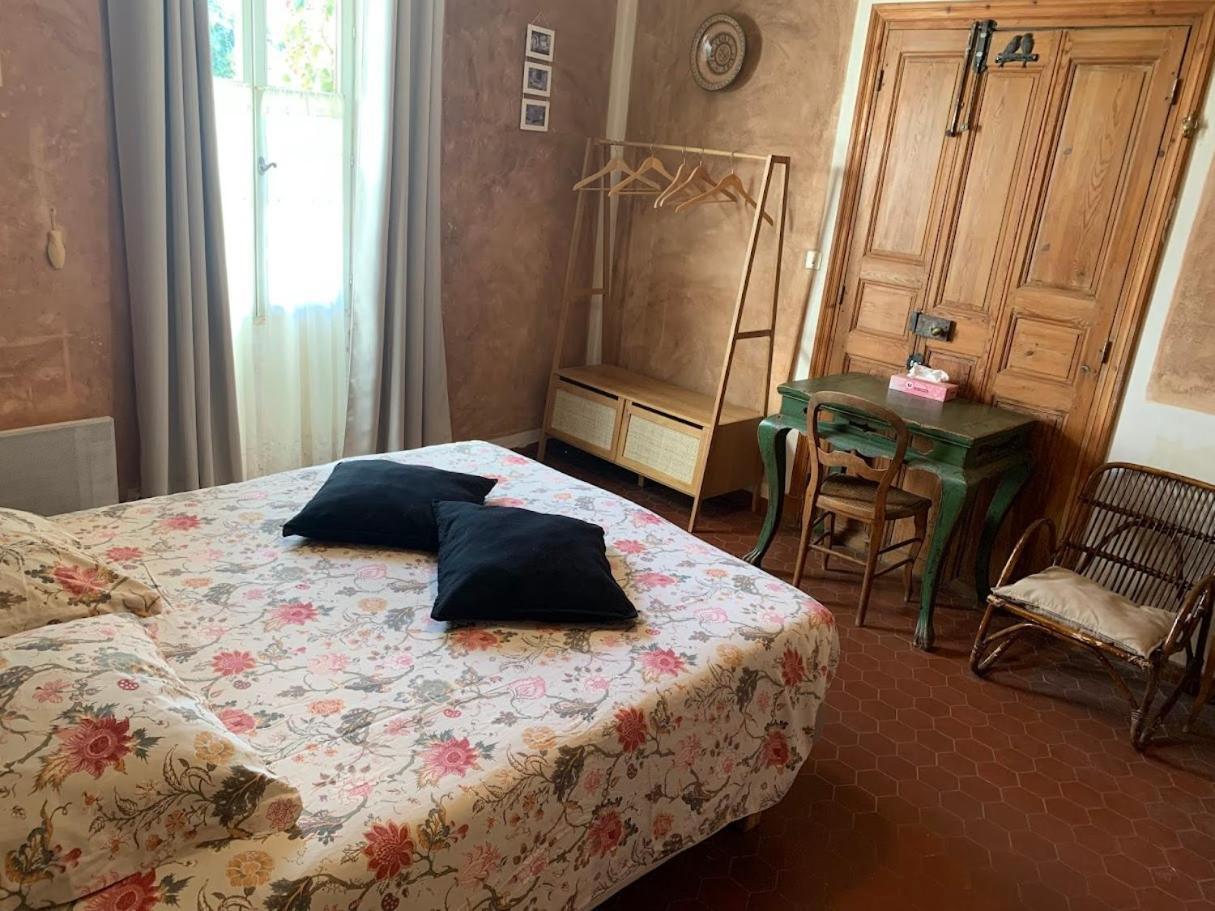 Chambres Et Table D'Hotes Au Brabo Mormoiron Екстериор снимка